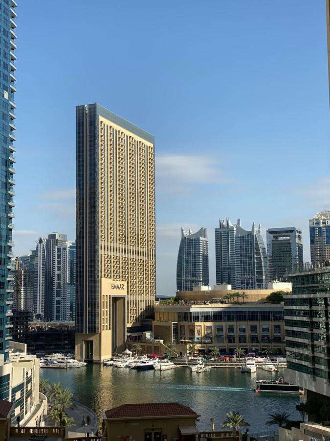 Bollywood Beach Hostel Dubai Buitenkant foto